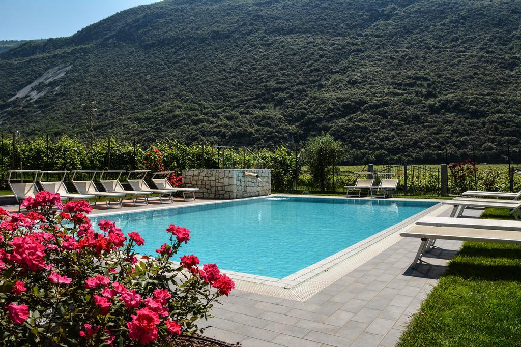Maso Agritur Santa Lucia Bed & Breakfast Dro Exterior photo
